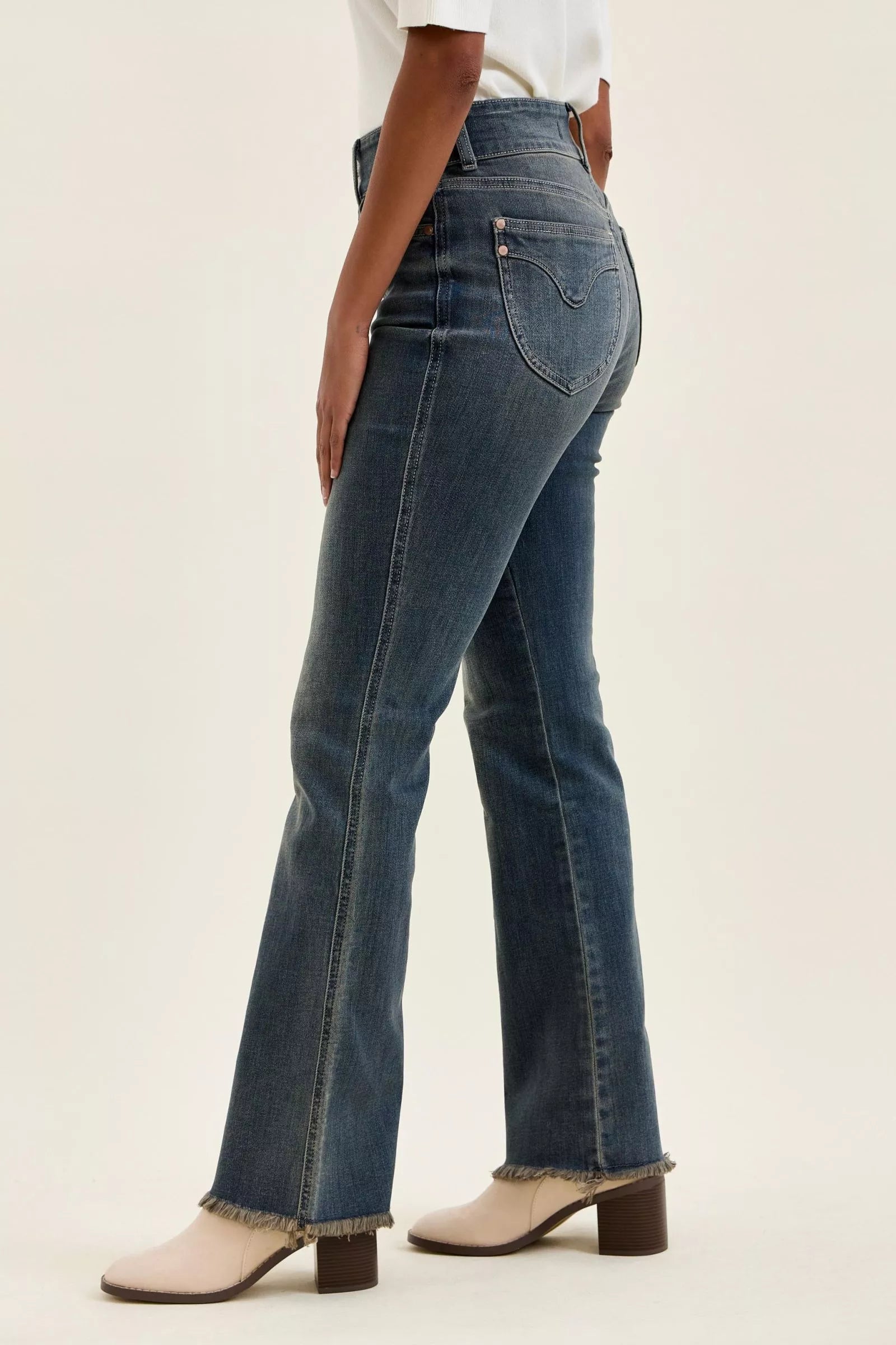 High Waist Double Button Frayed Hem Jeans Secondary image