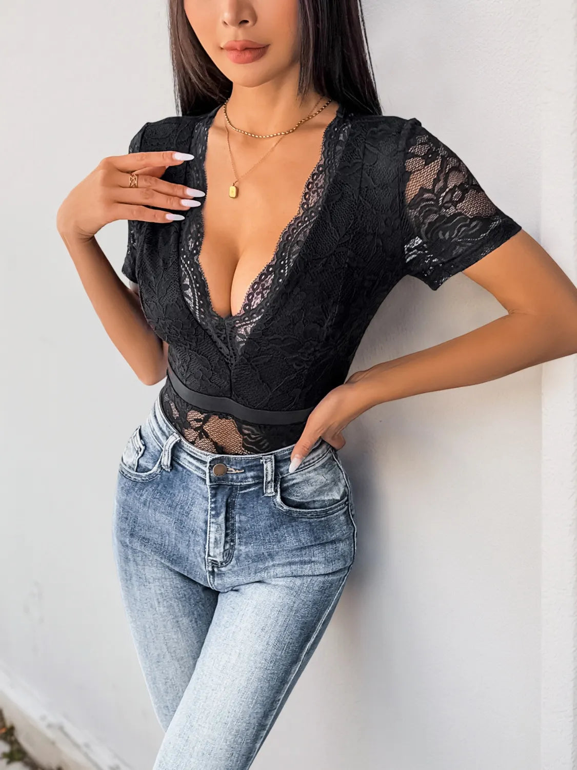 Lace Plunge Short Sleeve Bodysuit with Moderate Stretch Secondary image