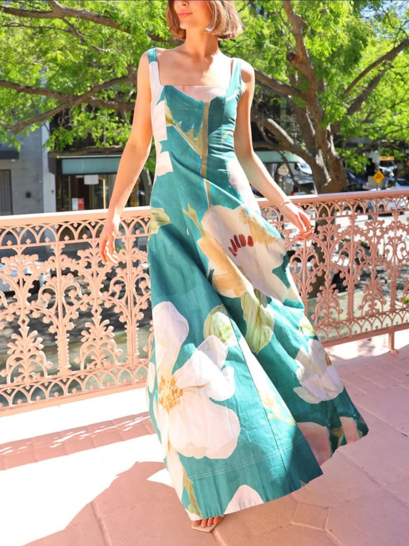 Floral Print Square Neck Maxi Dress Secondary image