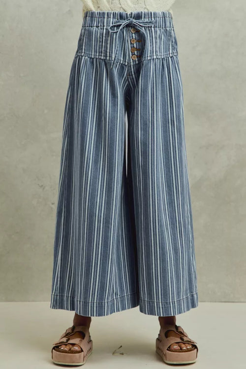 Mid Rise Striped Washed Denim Pleated Wide Leg Pants