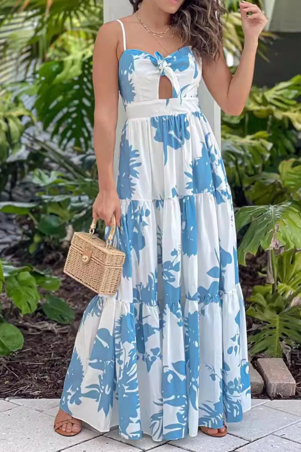 Sweetheart Neck Maxi Dress Secondary image