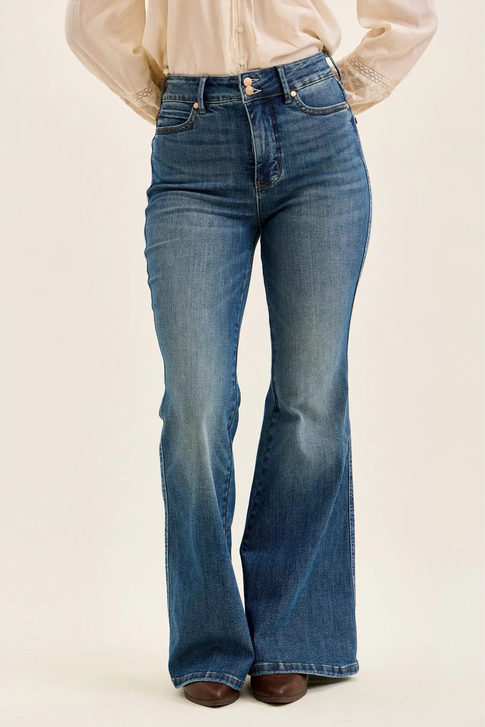 High Waist Double Button Tummy Control Flare Jeans Secondary image