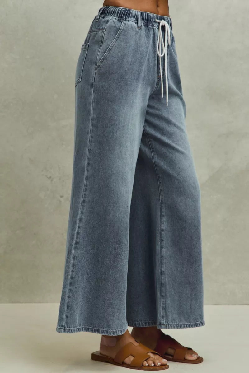 Mid Rise Elastic Waist Flare Jeans Secondary image
