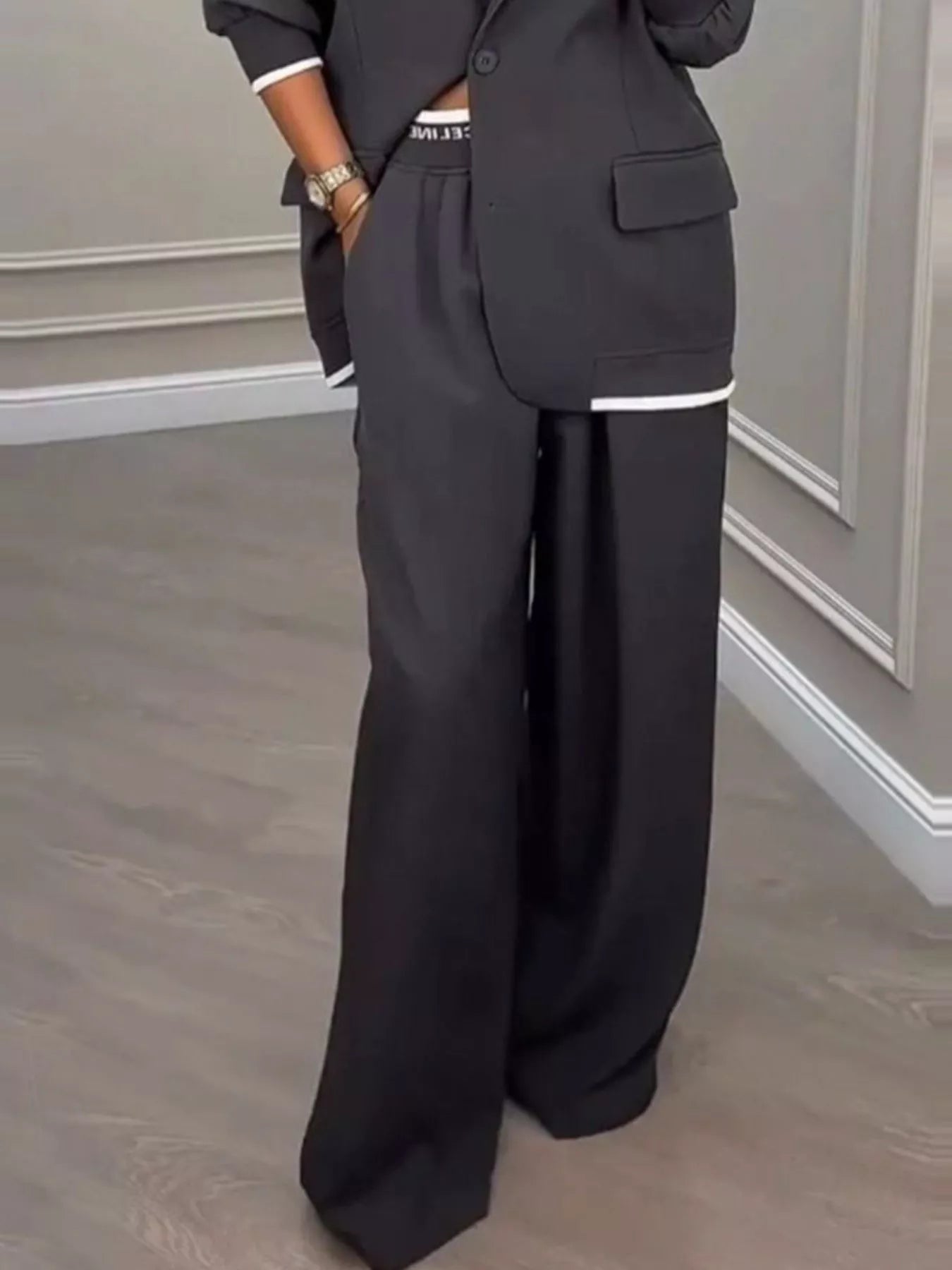 Blazer & Wide Leg Pants Set Plus Size Secondary image