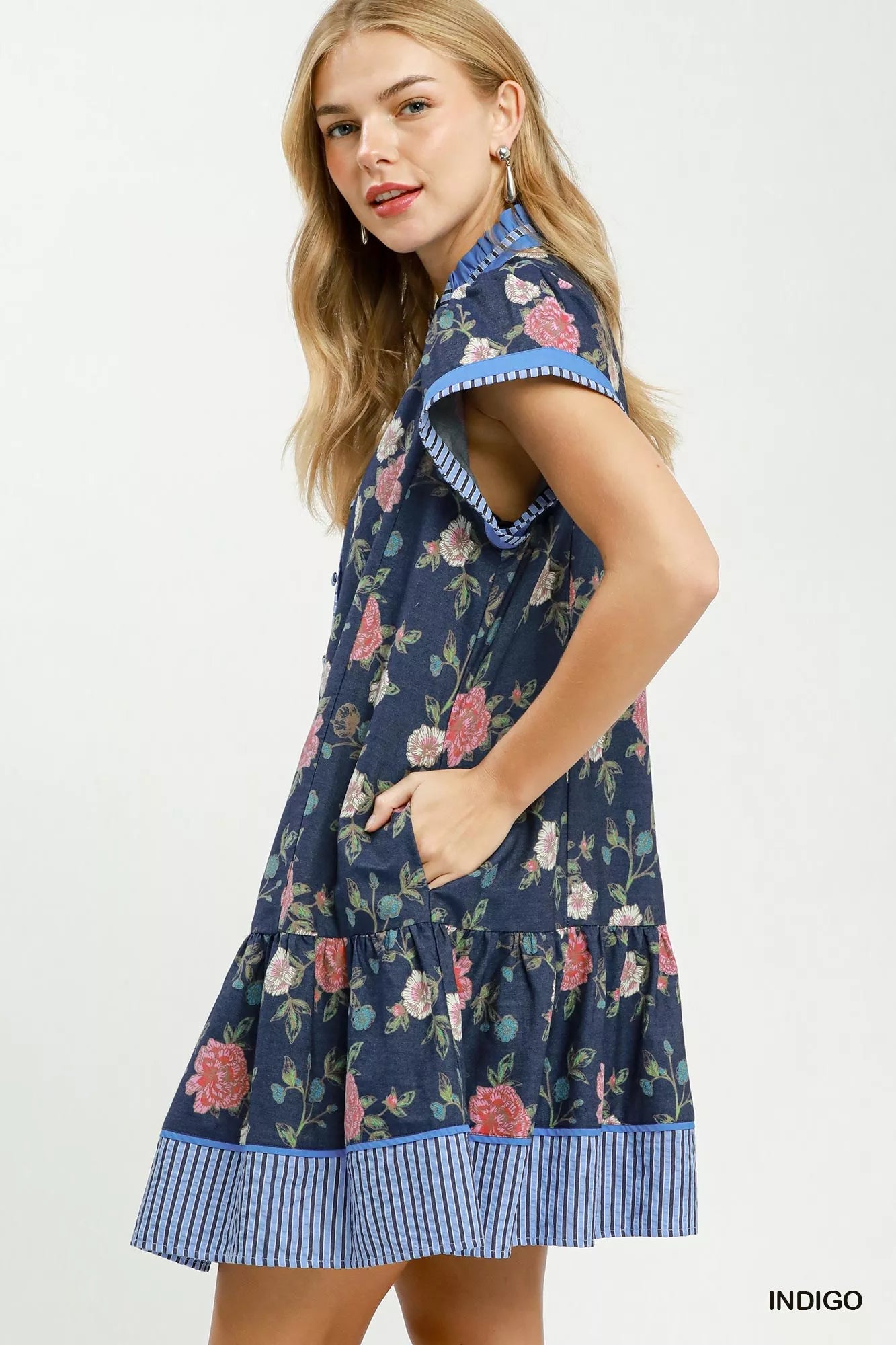 Umgee Floral Contrast Trim Mini Dress Secondary image