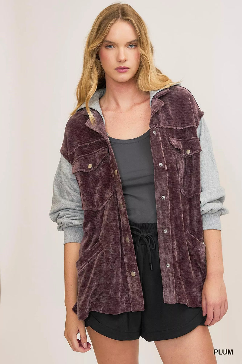 Contrast Hooded Chenille Jacket with Pockets Secondary image